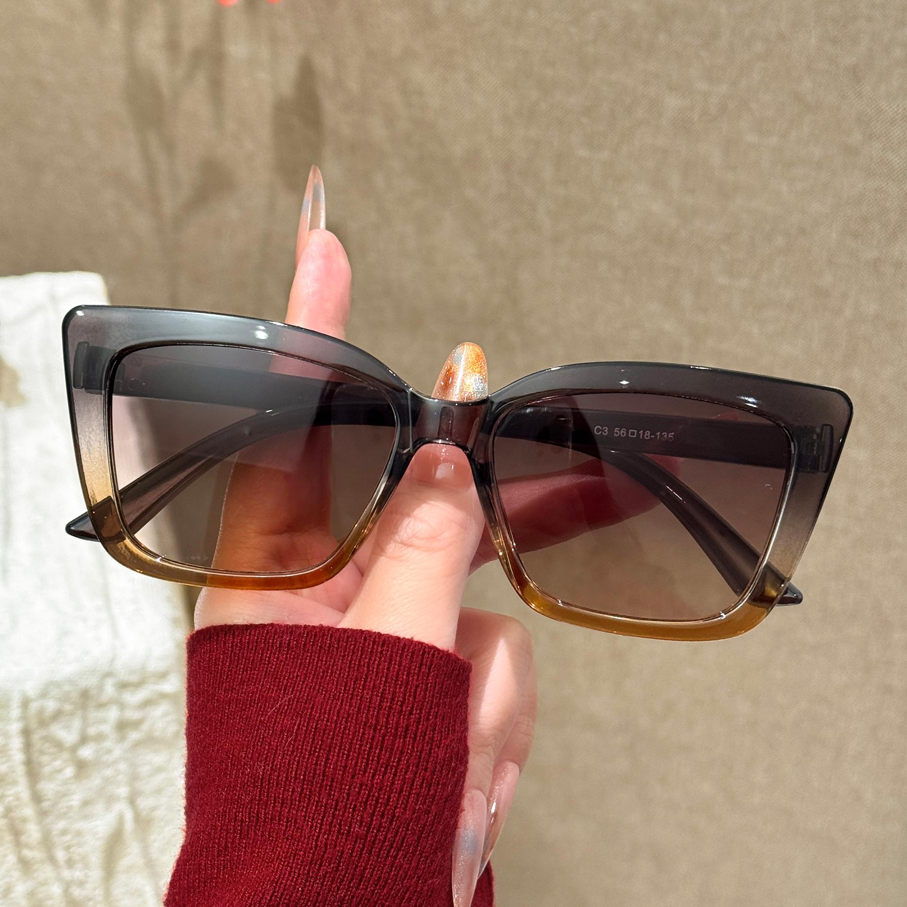 1Pc Fashion Cat Eye Sunglasses for Women Oversized Square Frame Uv Protection Sun Glasses Vintage Luxury Style Eyewear
1Pc Fashion Cat Eye Sunglasses for Women Oversized Square Frame Uv Protection Sun Glasses Vintage Luxury Style Eyewear