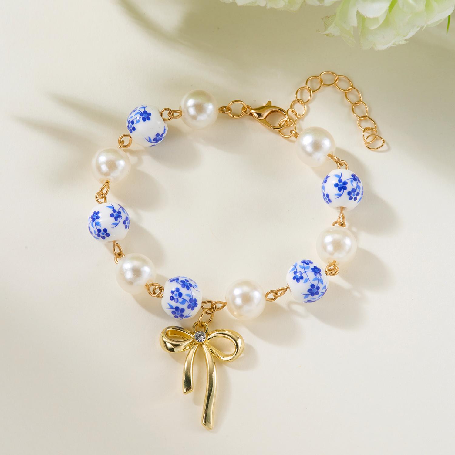 Vintage Blue and White Porcelain Bracelet for Women Ceramic Metal Beads Bowknot Strand Bangle Party Daily Zircon Accessories
Vintage Blue and White Porcelain Bracelet for Women Ceramic Metal Beads Bowknot Strand Bangle Party Daily Zircon Accessories