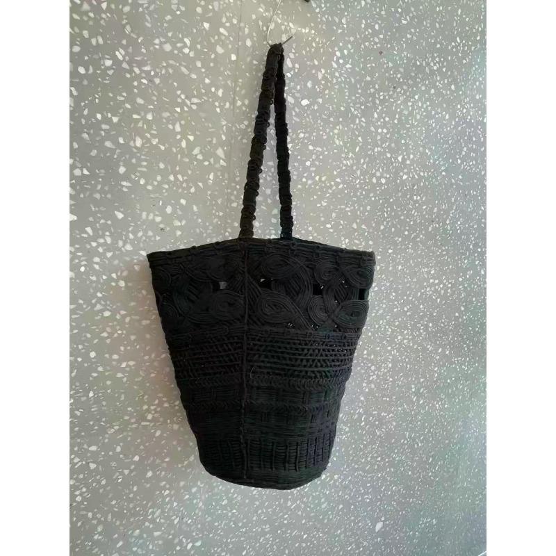 New hollow woven tote bag seaside vacation beach bag trendy fashion retro large capacity shoulder bag
New hollow woven tote bag seaside vacation beach bag trendy fashion retro large capacity shoulder bag