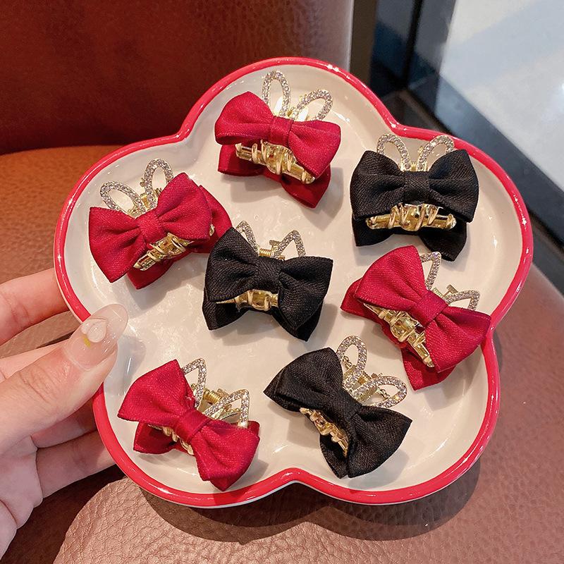 New Cute Bow Hair Clips for Children Rhinestone Rabbit Ears Gold Color Metal Little Hair Clip Girl s Hair Accessories
New Cute Bow Hair Clips for Children Rhinestone Rabbit Ears Gold Color Metal Little Hair Clip Girl s Hair Accessories