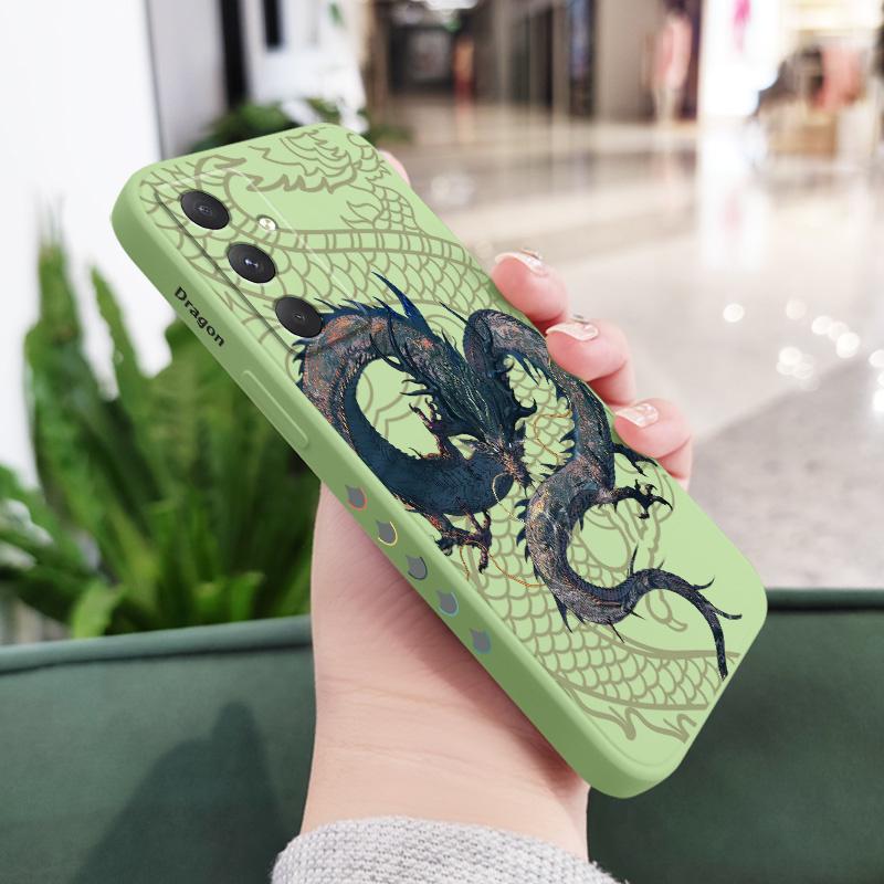 Ink Lines Dragon Phone Case For Samsung Galaxy A17 A07 A56 A36 A26 A16 A06 A55 A35 A25 A15 A05 A54 A34 A24 A14 A04 4G 5G Cover Samsung A04E світло-зелений колір
Ink Lines Dragon Phone Case For Samsung Galaxy A17 A07 A56 A36 A26 A16 A06 A55 A35 A25 A15 A05 A54 A34 A24 A14 A04 4G 5G Cover Samsung A04E світло-зелений колір