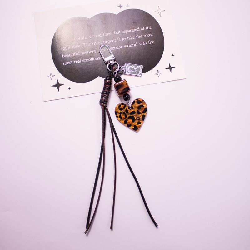 1Pcs Leopard Heart Phone Key Chains Charm Strap Girl Gift Cute Chain Lanyard Pendant For Smartphone
1Pcs Leopard Heart Phone Key Chains Charm Strap Girl Gift Cute Chain Lanyard Pendant For Smartphone