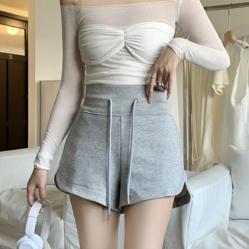 Women s High-Waist A-Line Casual Sports Shorts - Solid Color, Slimming, Wide Leg, with Drawstring Large (Premium)
Women s High-Waist A-Line Casual Sports Shorts - Solid Color, Slimming, Wide Leg, with Drawstring Large (Premium)