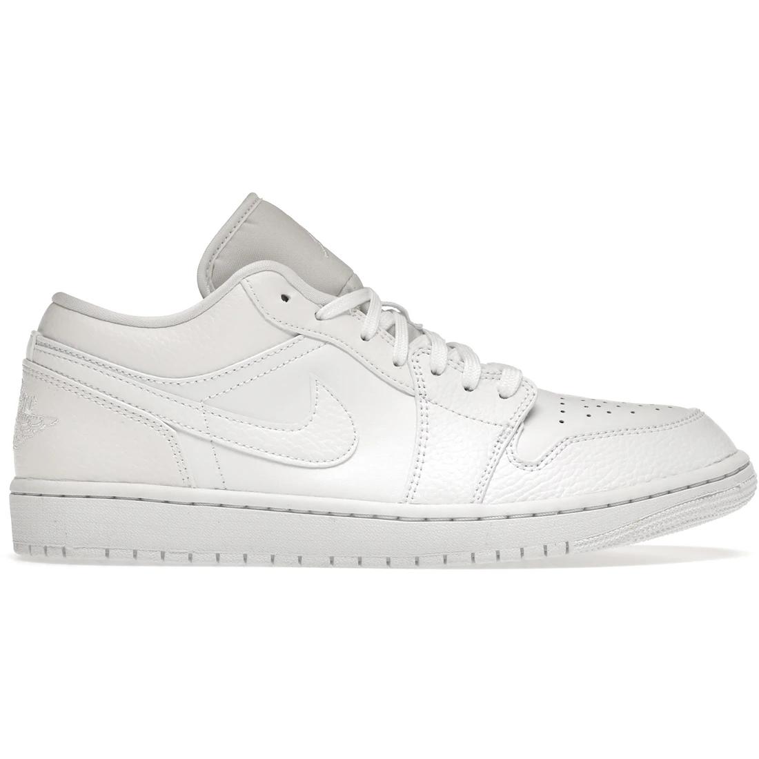 Sneaker Jordan 1 Low Triple White Tumbled Leather(553558-130) 44
Sneaker Jordan 1 Low Triple White Tumbled Leather(553558-130) 44