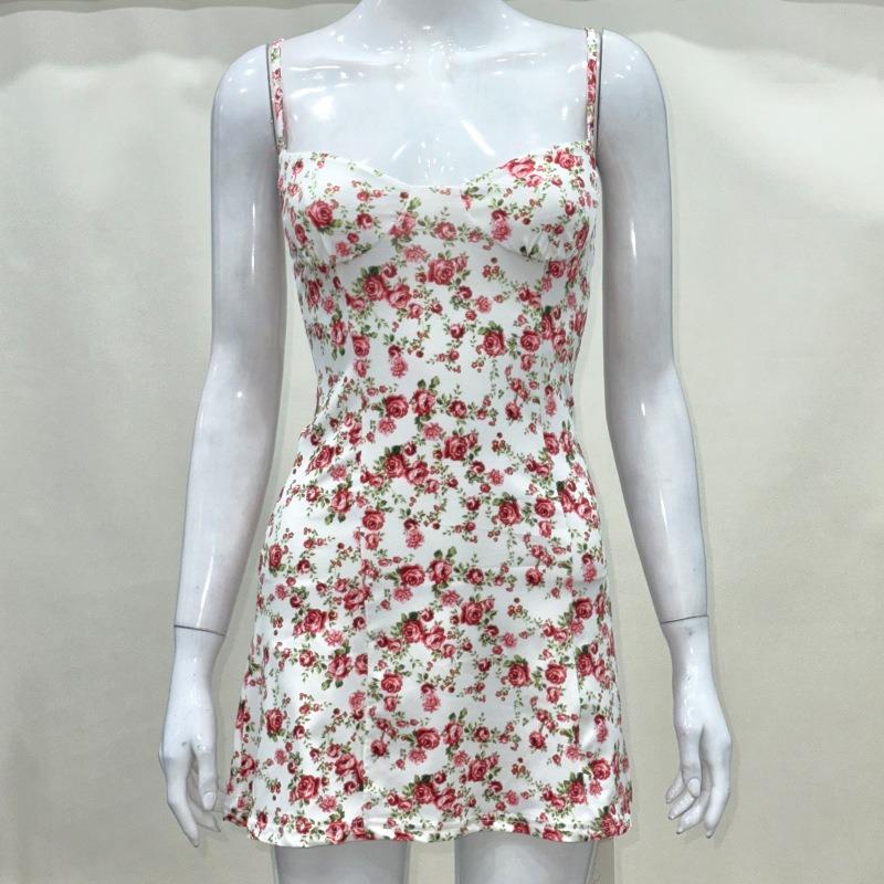Винтажное платье на бретельках с цветочным принтом для женщин, тонкое летнее мини-платье без рукавов с v-образным вырезом и открытой спиной, с высокой талией M красный
Винтажное платье на бретельках с цветочным принтом для женщин, тонкое летнее мини-платье без рукавов с v-образным вырезом и открытой спиной, с высокой талией M красный