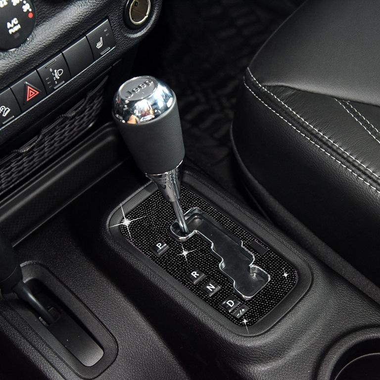 Jeep Wrangler Gear Shift Decorative Rhinestone Stickers
Jeep Wrangler Gear Shift Decorative Rhinestone Stickers
