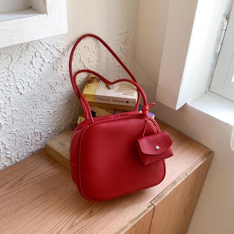 Large Capacity Daily Travel Tote Bag Mommy Bags 2026 Summer New Women s Fashi Solid Color Versatile Temperament Shoulder Bag (20cm<Max Length<30cm) червоний
Large Capacity Daily Travel Tote Bag Mommy Bags 2026 Summer New Women s Fashi Solid Color Versatile Temperament Shoulder Bag (20cm<Max Length<30cm) червоний