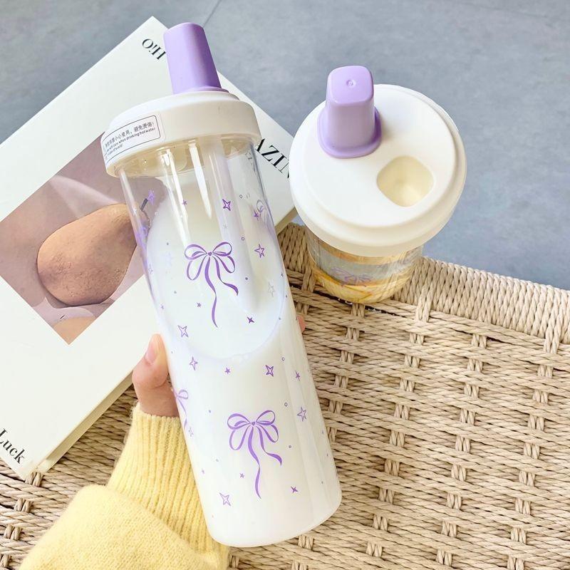 Cute Bowknot 800ml Water Bottles Juice Milk Plastic Cup with Lid Straw Bubble Tea Coffee Cups Large Capacity Drinkware Student s Casual Cup
Cute Bowknot 800ml Water Bottles Juice Milk Plastic Cup with Lid Straw Bubble Tea Coffee Cups Large Capacity Drinkware Student s Casual Cup