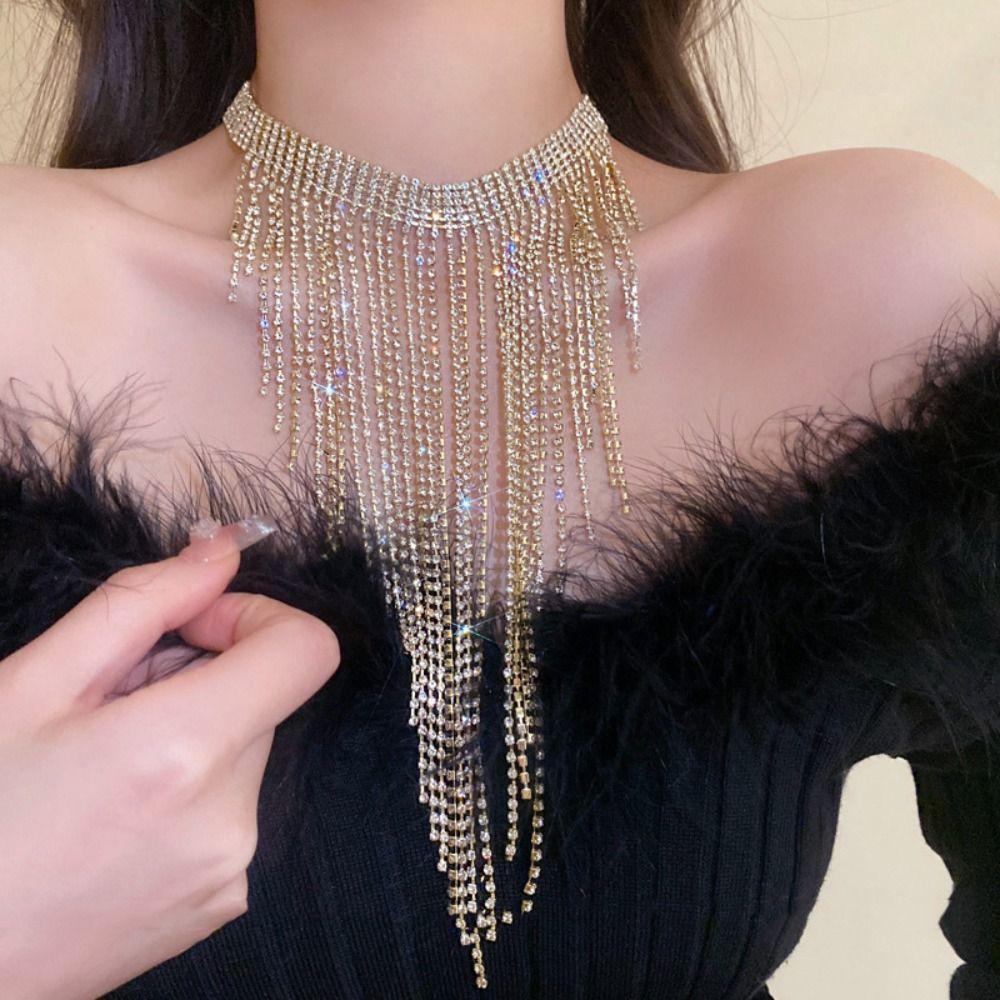 Sparkling Long Tassel Necklace Korean Style Clavicle Chain Full Rhinestone Necklace Birthday Gift золотой
Sparkling Long Tassel Necklace Korean Style Clavicle Chain Full Rhinestone Necklace Birthday Gift золотой