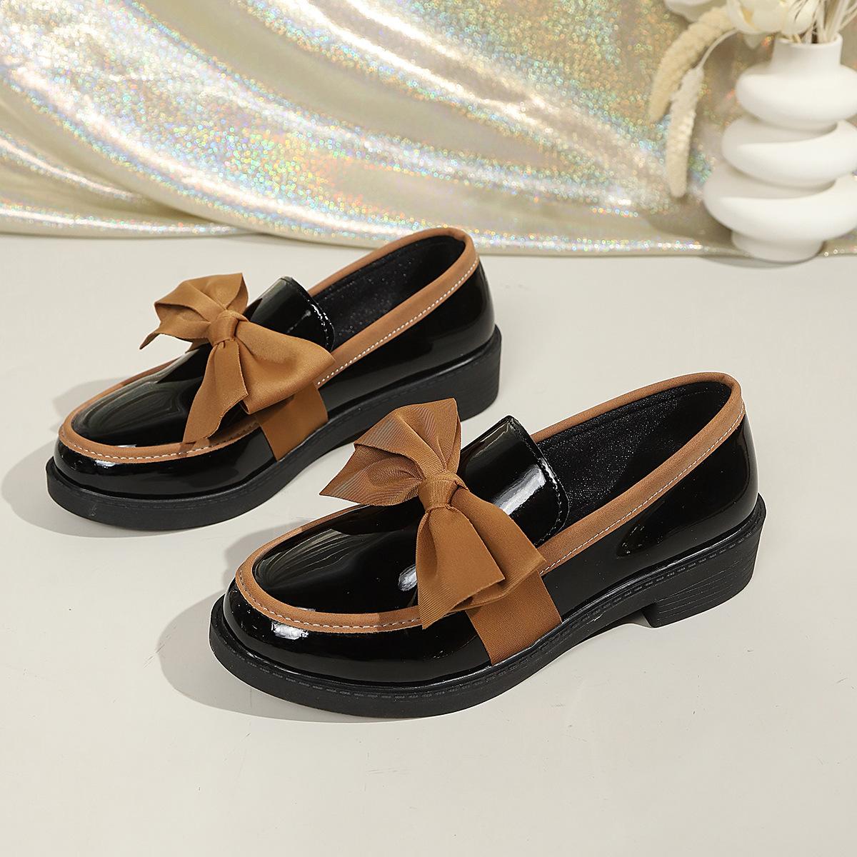 Big Size Shoes with Thick Soles, Retro Style, Single Shoes for Women 43 світло-коричневого кольору
Big Size Shoes with Thick Soles, Retro Style, Single Shoes for Women 43 світло-коричневого кольору