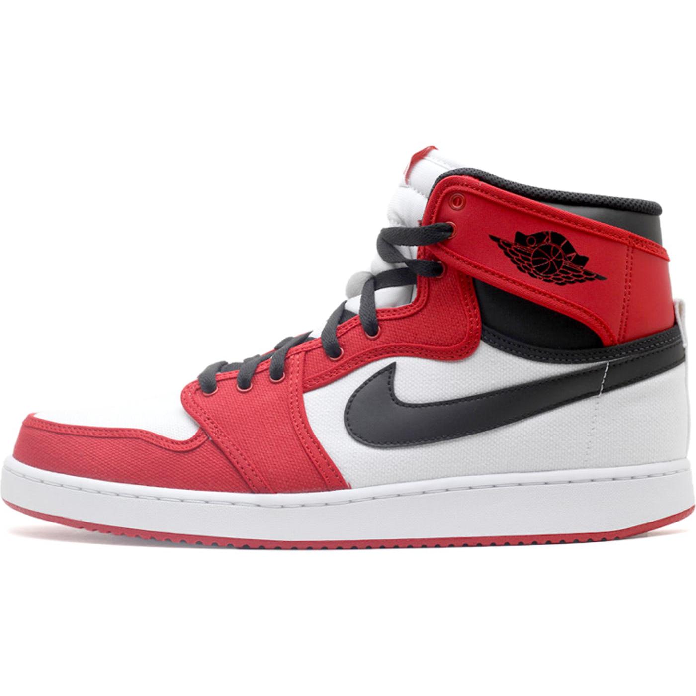 Кроссовки Jordan 1 Retro AJKO Chicago (2014)(638471-101) 44
Кроссовки Jordan 1 Retro AJKO Chicago (2014)(638471-101) 44