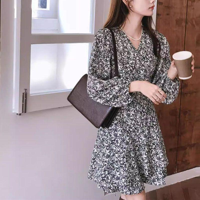 Women s Slimming Long Sleeve Floral A-line Dress - French Style, Spring/Autumn 3XL (Recommended 148-158 jin)
Women s Slimming Long Sleeve Floral A-line Dress - French Style, Spring/Autumn 3XL (Recommended 148-158 jin)