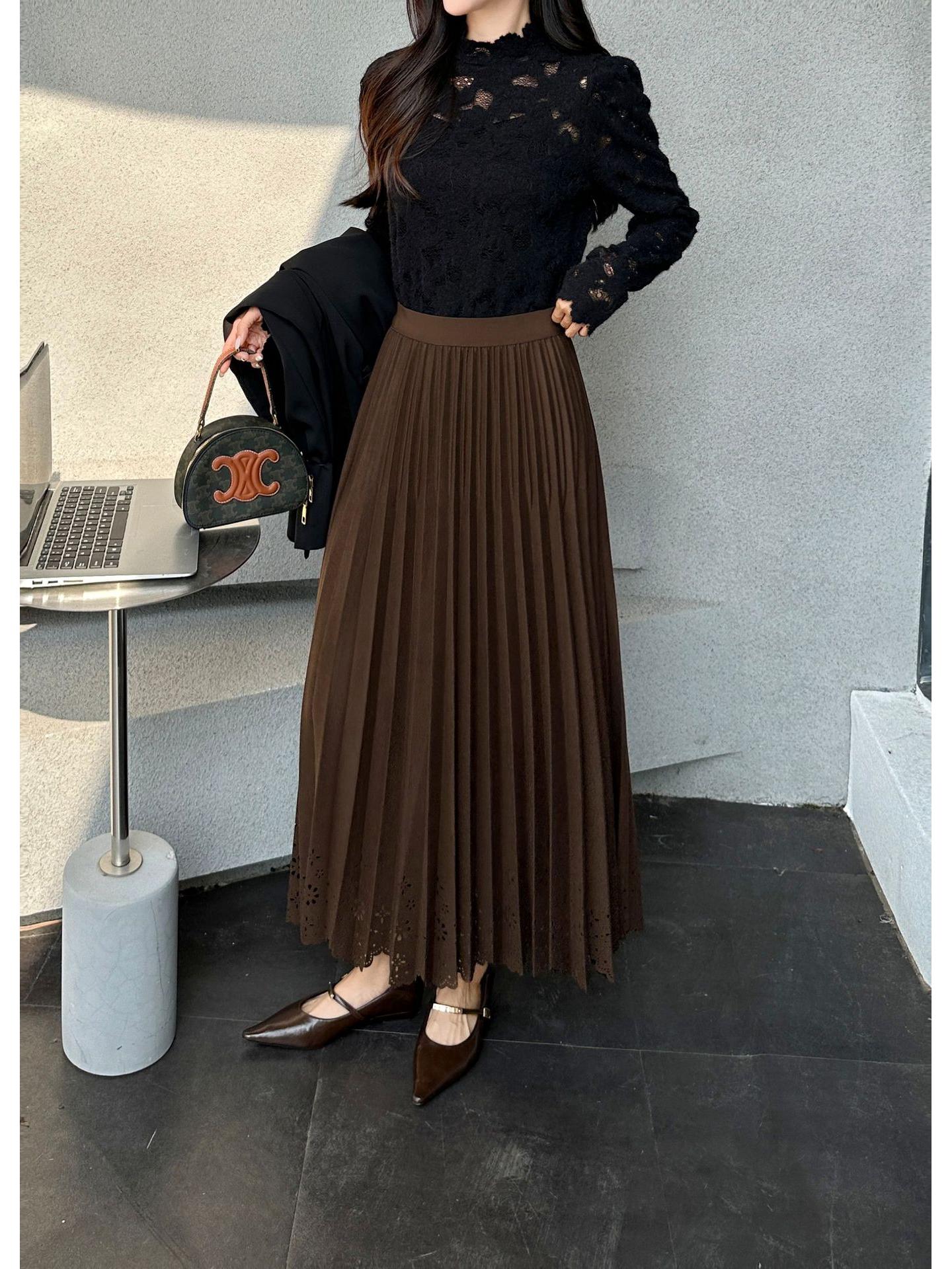 Stylish High-Waisted Wool Plaid Pleated Skirt with Burnt Flower Design for Fall/Winter One Size кавовий
Stylish High-Waisted Wool Plaid Pleated Skirt with Burnt Flower Design for Fall/Winter One Size кавовий