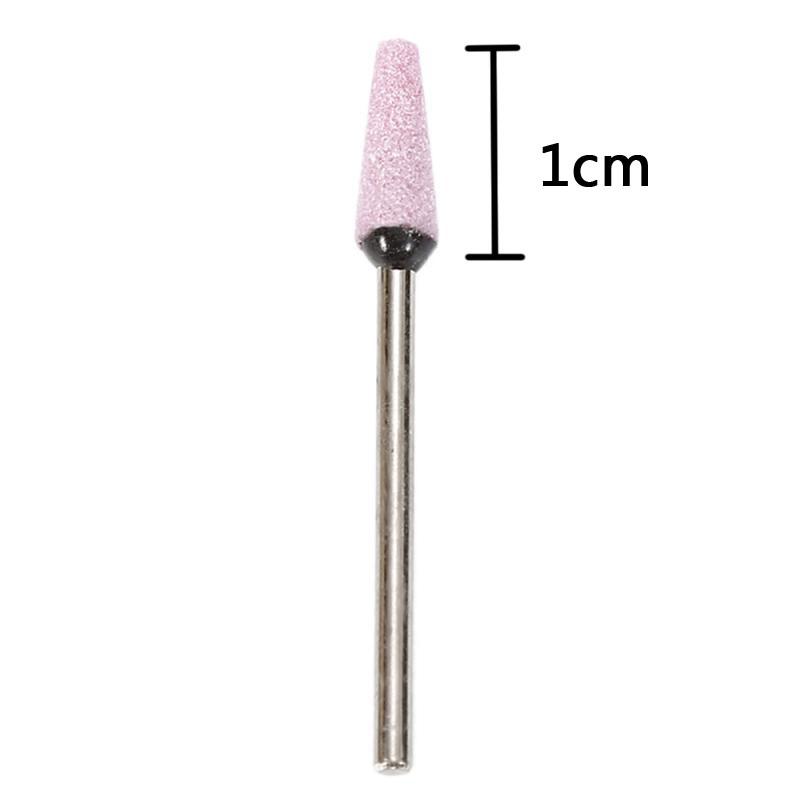 Шлифовальный маникюрный карандаш для удаления кутикулы и ороговевшей кожи
Шлифовальный маникюрный карандаш для удаления кутикулы и ороговевшей кожи