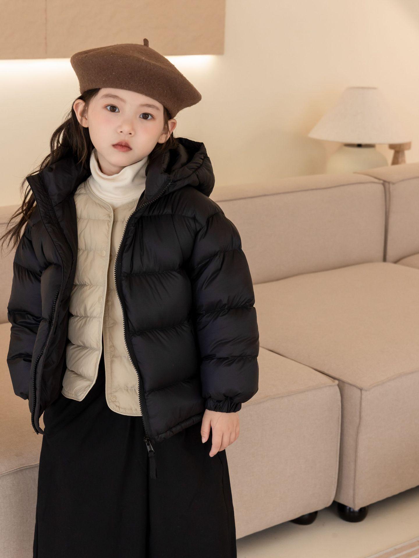 Корейский стиль Мальчики и Девочки Короткое Пальто Мягкий Утолщенный Пуховик Детский Пуховик 160cm чёрный
Корейский стиль Мальчики и Девочки Короткое Пальто Мягкий Утолщенный Пуховик Детский Пуховик 160cm чёрный