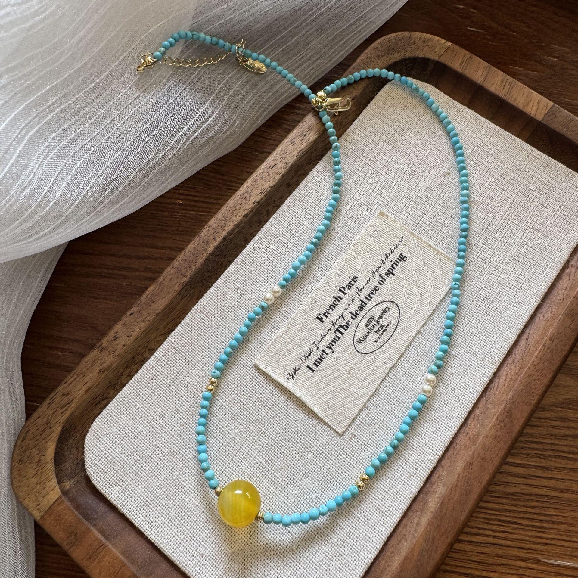 Titanium steel turquoise agate pearl beaded necklace light luxury niche fashion versatile high sense exquisite temperament necklace women
Titanium steel turquoise agate pearl beaded necklace light luxury niche fashion versatile high sense exquisite temperament necklace women