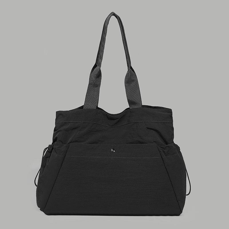 Вместительная тканевая сумка женская осенне-зимняя универсальная на плечо, сумка-тоут для поездок на работу, многофункциональный рюкзак чёрный
Вместительная тканевая сумка женская осенне-зимняя универсальная на плечо, сумка-тоут для поездок на работу, многофункциональный рюкзак чёрный