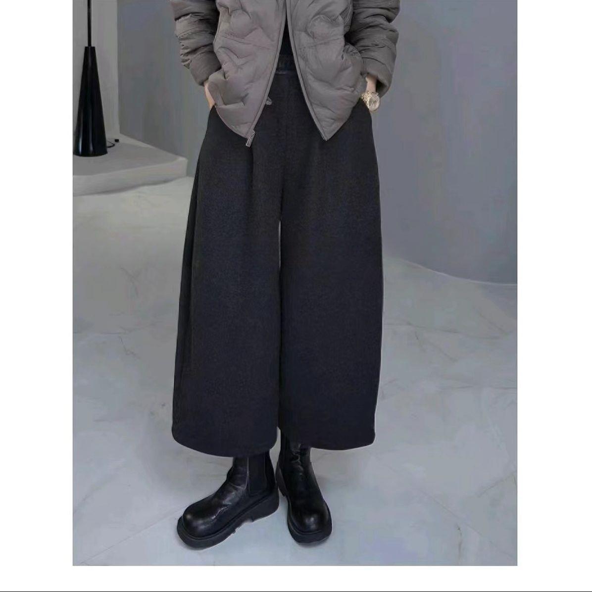 Korean Style High Waist Wool Wide-Leg Pants with Pockets - Slimming Black Suit Pants for Women Small (80-95 cm) чорний
Korean Style High Waist Wool Wide-Leg Pants with Pockets - Slimming Black Suit Pants for Women Small (80-95 cm) чорний