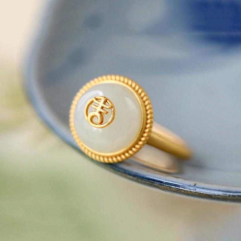 Natural Imitation Hetian Jade Ring: Ji Character, Gilt Court Inlay, Fu Lu Auspicious, Fu Character Peace Buckle for Women. Adjustable Open Size
Natural Imitation Hetian Jade Ring: Ji Character, Gilt Court Inlay, Fu Lu Auspicious, Fu Character Peace Buckle for Women. Adjustable Open Size