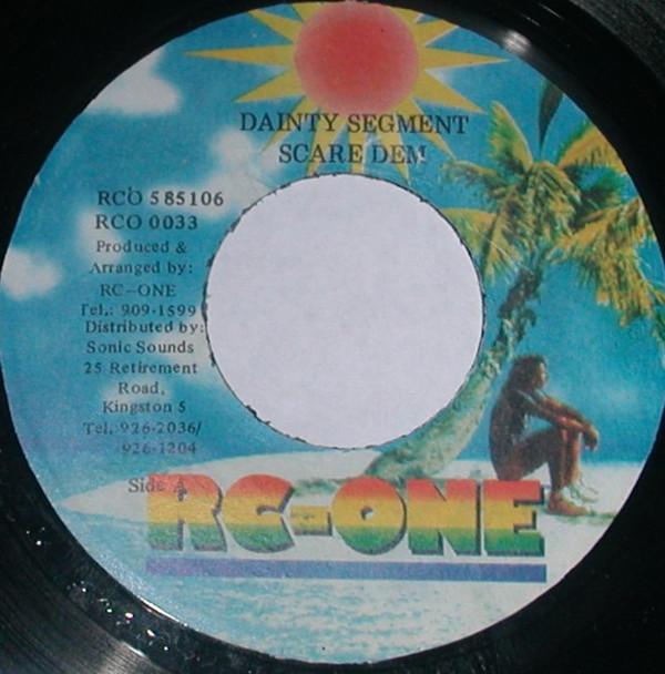 7inch Record A.R.P. / SCARE DEM CREW - Realy Want You / Dainty Segment RCO0033 Rc-One Jamaica Reggae, Ska & Dub Used
7inch Record A.R.P. / SCARE DEM CREW - Realy Want You / Dainty Segment RCO0033 Rc-One Jamaica Reggae, Ska & Dub Used