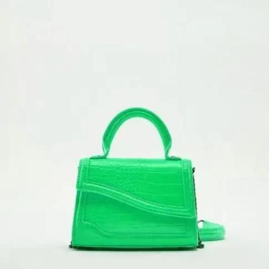 Модные женские сумки через плечо с узором под крокодила из плутониевой кожи, роскошная дизайнерская женская дорожная сумка с цепочкой
Модные женские сумки через плечо с узором под крокодила из плутониевой кожи, роскошная дизайнерская женская дорожная сумка с цепочкой