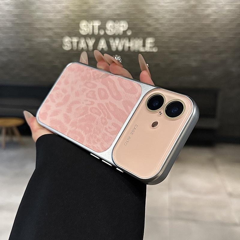 Retro Leopard Pattern Case For iPhone 17 16 15 14 Pro Max 13 Shockproof Large Window Camera Glass Matte Plating Cover iPhone 15
Retro Leopard Pattern Case For iPhone 17 16 15 14 Pro Max 13 Shockproof Large Window Camera Glass Matte Plating Cover iPhone 15