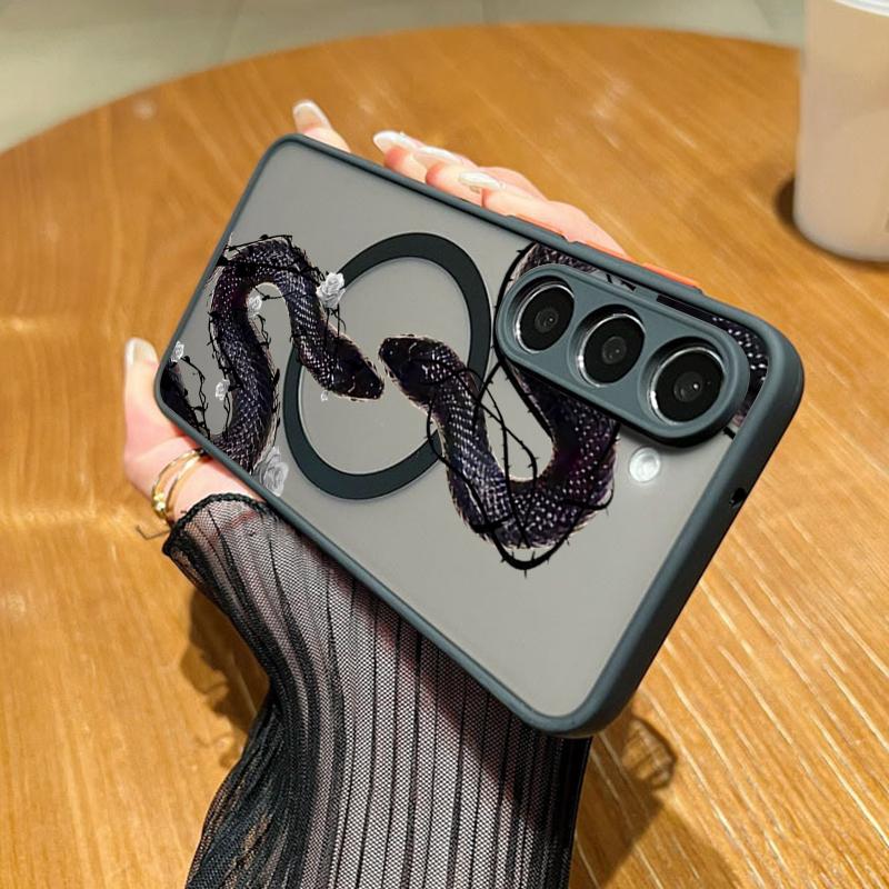 Тонкий прозорий магнітний чохол Thorny Rose Snake Print для Samsung S24 FE S23 Ultra S22 A15 A55 A35 A54 A34 для MagSafe протиударний матовий твердий чохол для телефону Samsung S24 чорний
Тонкий прозорий магнітний чохол Thorny Rose Snake Print для Samsung S24 FE S23 Ultra S22 A15 A55 A35 A54 A34 для MagSafe протиударний матовий твердий чохол для телефону Samsung S24 чорний