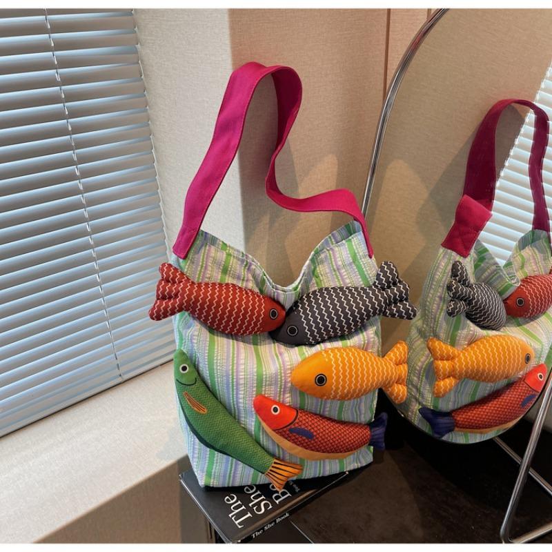 Large capacity canvas bag women s summer new versatile striped shoulder bag popular commuter bucket bag зелёный
Large capacity canvas bag women s summer new versatile striped shoulder bag popular commuter bucket bag зелёный