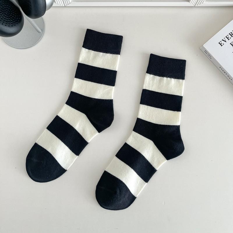 Женские носки до середины икры из чистого хлопка с вышивкой - Дышащие, Антибактериальные, Милые мультяшные в полоску, Не скатываются. One Size
Женские носки до середины икры из чистого хлопка с вышивкой - Дышащие, Антибактериальные, Милые мультяшные в полоску, Не скатываются. One Size