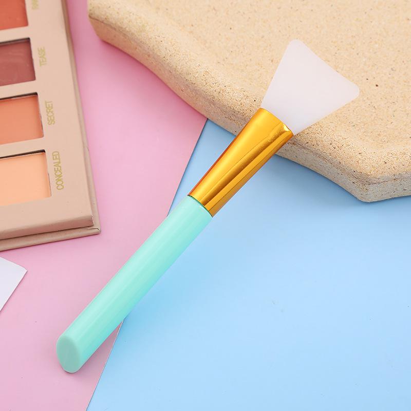 Silicone Mask Applicator Brush - Soft Head for Applying Mud Masks
Silicone Mask Applicator Brush - Soft Head for Applying Mud Masks