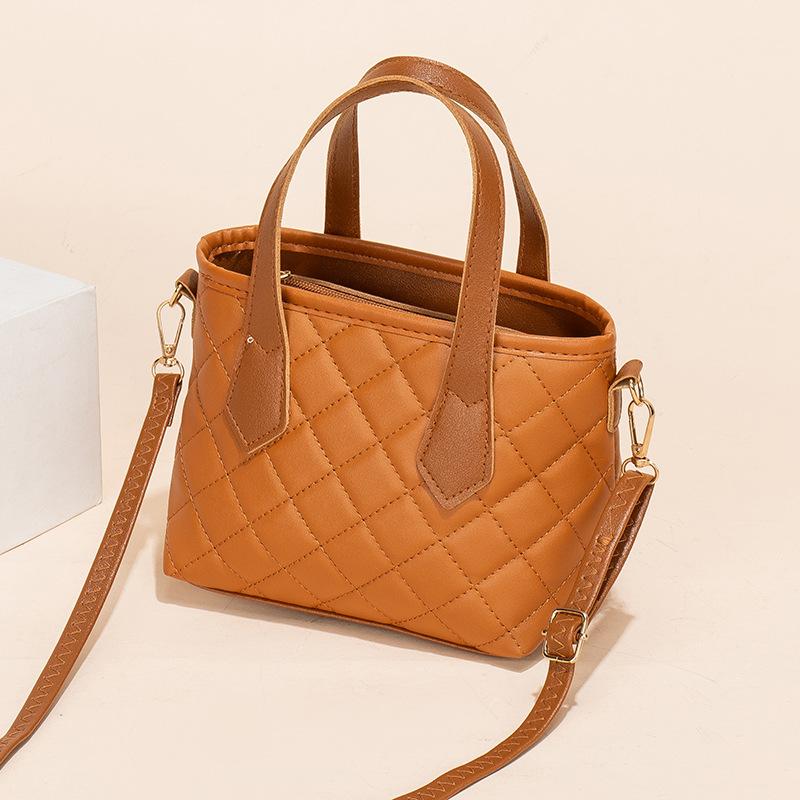 Классическая сумка-ведро с алмазной вышивкой 2025 года, простая модная универсальная женская сумка через плечо светло-коричневого
Классическая сумка-ведро с алмазной вышивкой 2025 года, простая модная универсальная женская сумка через плечо светло-коричневого