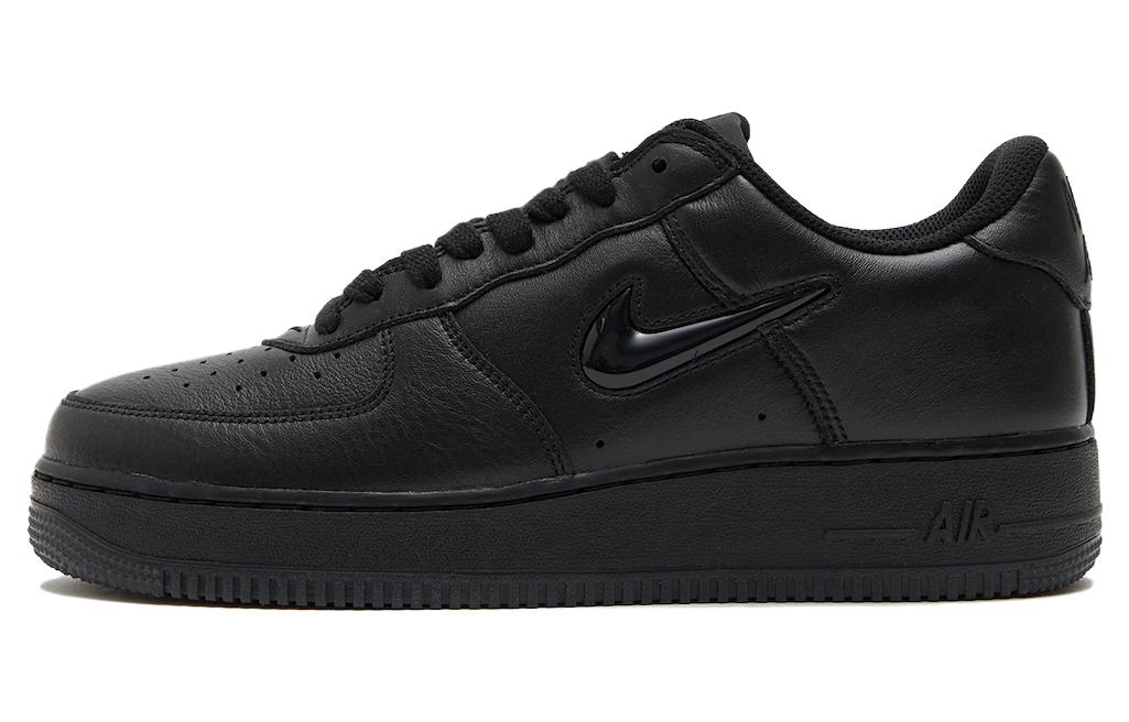 Nike Air Force 1 Low Retro Color Of The Month Jewel Triple Black FN5924-001 44.5
Nike Air Force 1 Low Retro Color Of The Month Jewel Triple Black FN5924-001 44.5