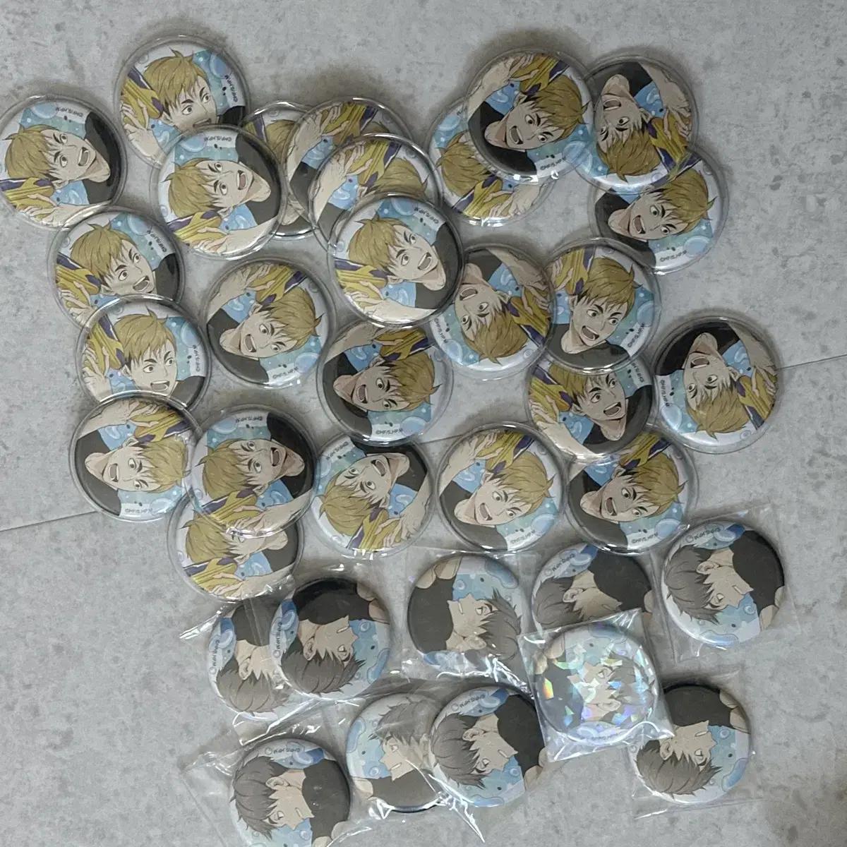 Haikyu Atsumu Osamu Water Play Can Badge
Haikyu Atsumu Osamu Water Play Can Badge