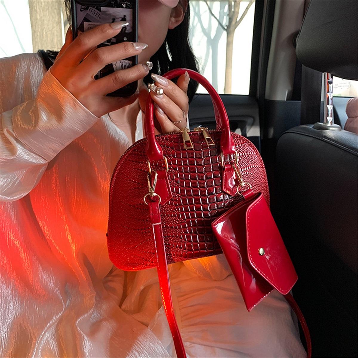 Texture Crocodile Print Shell Bag Women Simple Mother Shoulder Crossbody Handbag чёрный
Texture Crocodile Print Shell Bag Women Simple Mother Shoulder Crossbody Handbag чёрный