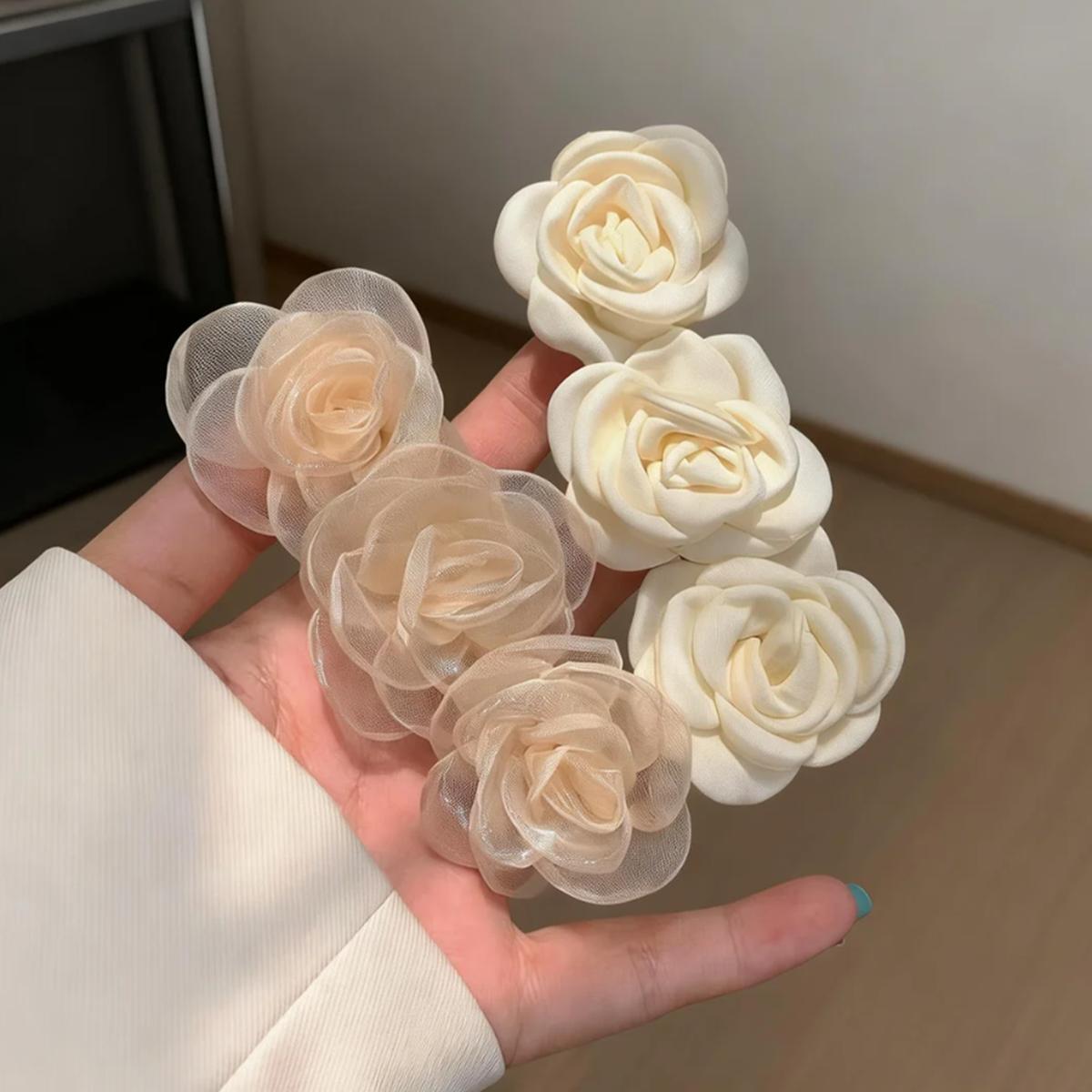 2Pcs White Rose Flower Hair Clips for Women, Elegant Organza Satin Hair Barrettes, Bridal Hair Accessories for Wedding, Party &
2Pcs White Rose Flower Hair Clips for Women, Elegant Organza Satin Hair Barrettes, Bridal Hair Accessories for Wedding, Party &