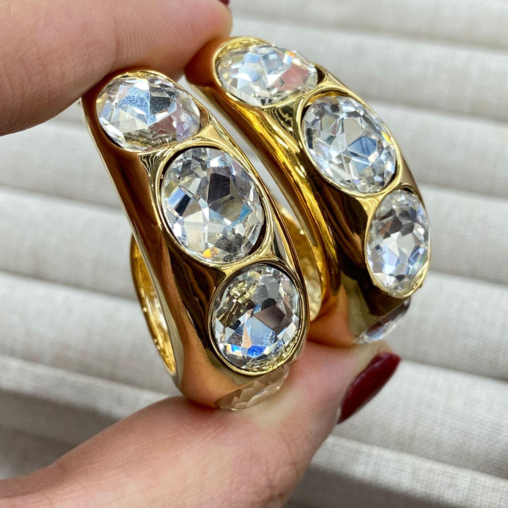 Light Luxury Zircon Exaggerated Earrings, High-End Light Luxury Earrings, Stud Earrings, Geometric Oval Earrings, Thin
Light Luxury Zircon Exaggerated Earrings, High-End Light Luxury Earrings, Stud Earrings, Geometric Oval Earrings, Thin