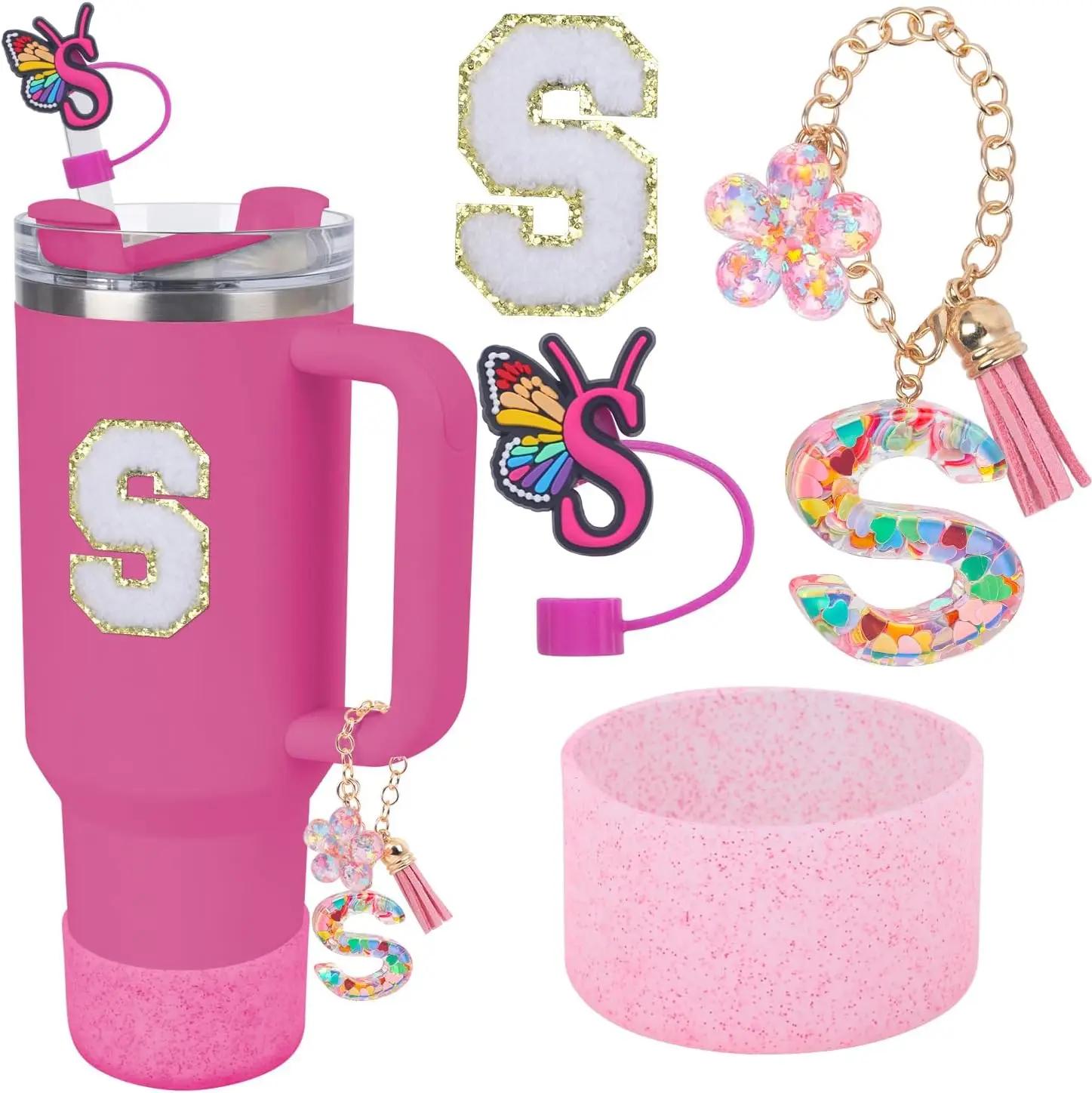 Аксессуары для стакана Stanley 40 унций 30 унций Буквенные подвески для ручки Силиконовый чехол, Насадка-топпер на соломинку и Подвески-наклейки
Аксессуары для стакана Stanley 40 унций 30 унций Буквенные подвески для ручки Силиконовый чехол, Насадка-топпер на соломинку и Подвески-наклейки