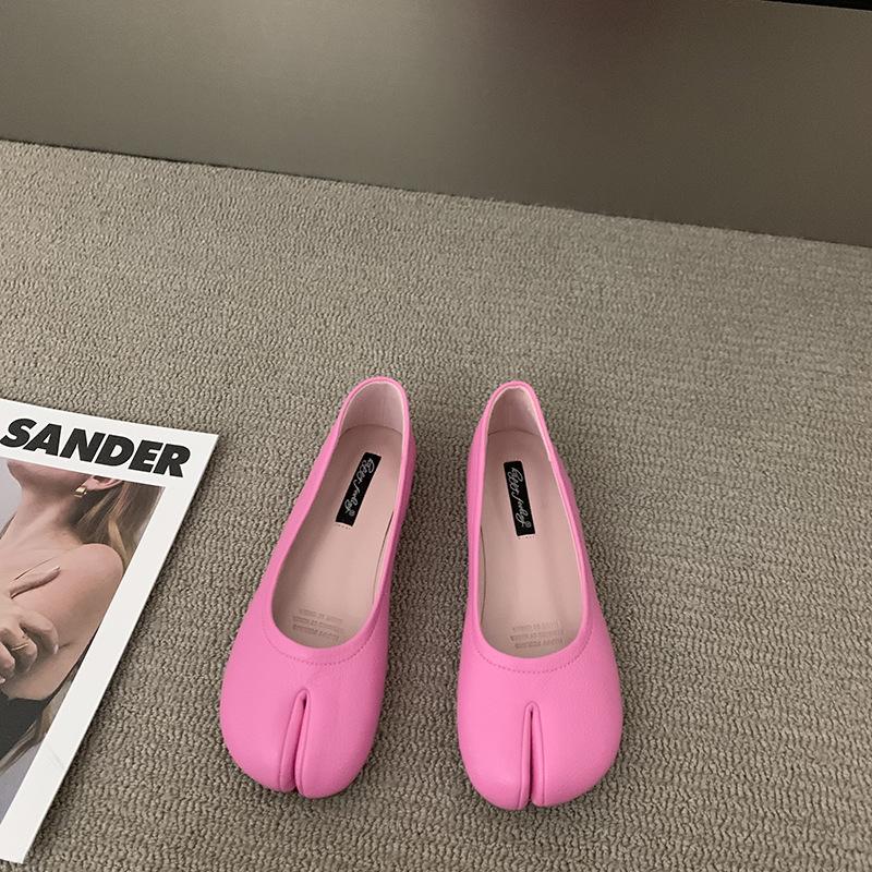 Мода Bailamos Женские балетки 2025 Новая летняя мода Балетки с раздельным носком Женские слипоны Балетки Корейский стиль Мягкие слипоны Лоферы 40
Мода Bailamos Женские балетки 2025 Новая летняя мода Балетки с раздельным носком Женские слипоны Балетки Корейский стиль Мягкие слипоны Лоферы 40