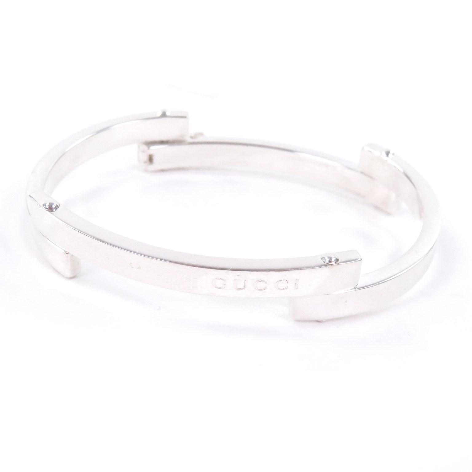Чудовий браслет GUCCI Barlink Bangle Срібло SV925 Жіночий Вживаний
Чудовий браслет GUCCI Barlink Bangle Срібло SV925 Жіночий Вживаний