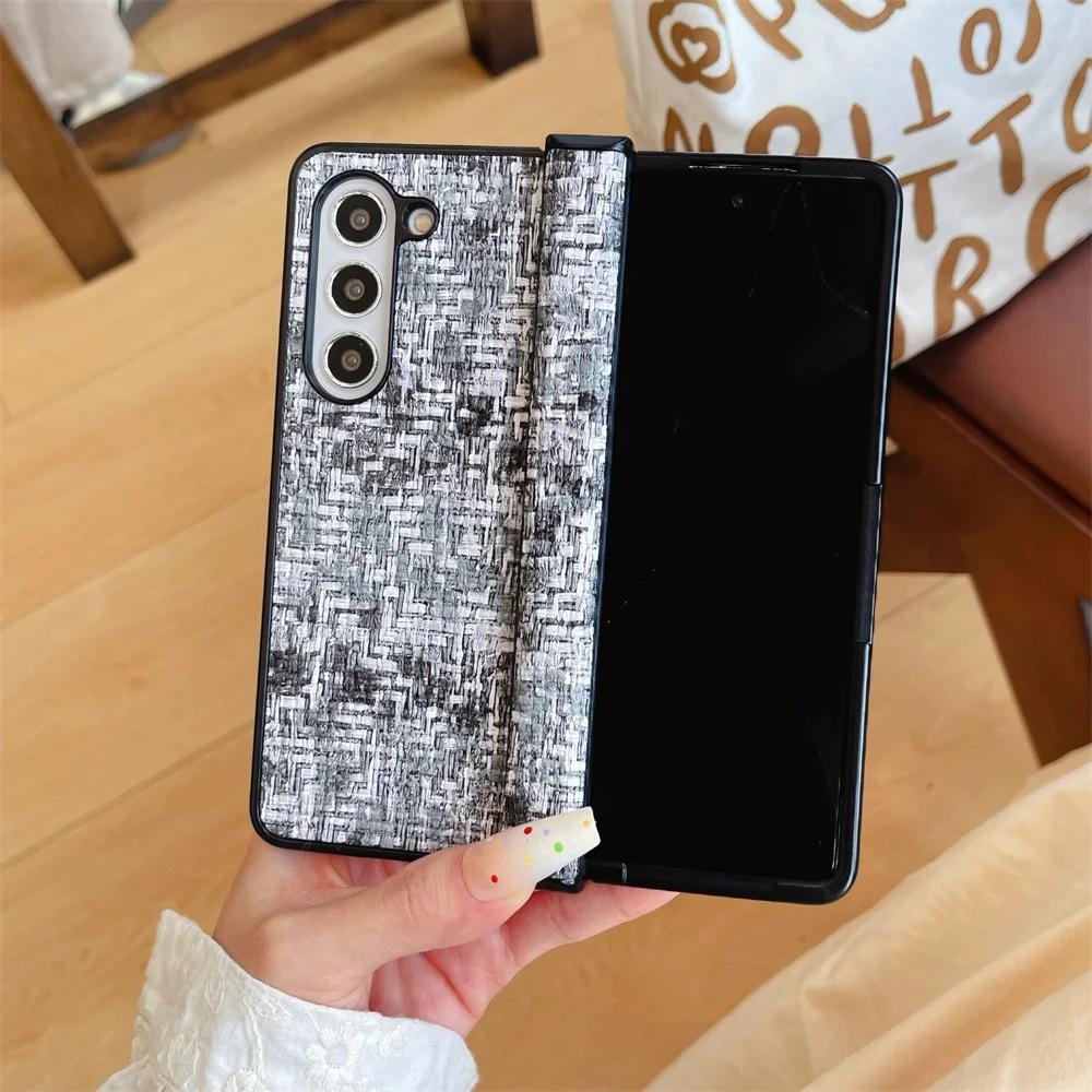 Weave Leather Phone Case For Samsung Galaxy Z Fold 6 5 4 3 Fold6 Fold5 Fold4 Fold3 Hinge Protective Shockproof Protective Cover For Samsung Galaxy Z Fold3
Weave Leather Phone Case For Samsung Galaxy Z Fold 6 5 4 3 Fold6 Fold5 Fold4 Fold3 Hinge Protective Shockproof Protective Cover For Samsung Galaxy Z Fold3