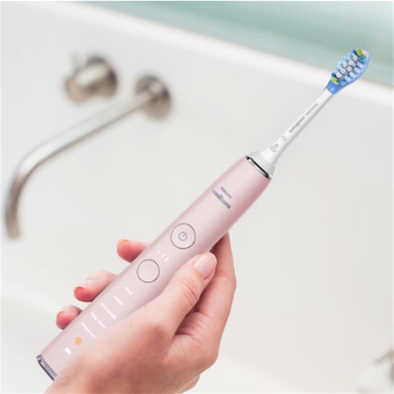 Philips DiamondClean Smart Sonic Electric Toothbrush
Philips DiamondClean Smart Sonic Electric Toothbrush