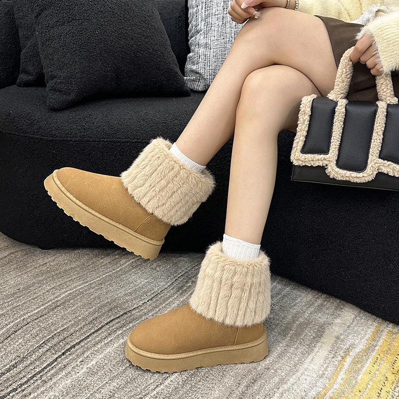 Foreign trade large size Northeast snow boots 2024 winter new fashionable versatile soft-soled velvet warm snow boots 36
Foreign trade large size Northeast snow boots 2024 winter new fashionable versatile soft-soled velvet warm snow boots 36