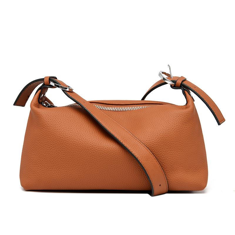 Leather women s bags, new trendy high-end fashion shoulder messenger bags, first-layer cowhide soft bags
Leather women s bags, new trendy high-end fashion shoulder messenger bags, first-layer cowhide soft bags