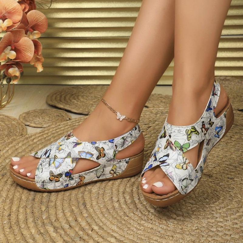 New thicksoled colormatching sandals women s muffin bottom Velcro dew largesize women s shoes 43
New thicksoled colormatching sandals women s muffin bottom Velcro dew largesize women s shoes 43