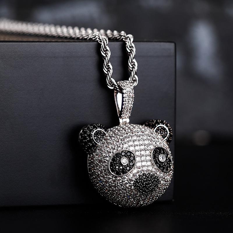 Versatile Men s Hip-Hop Panda Head Pendant Necklace in Black and Silver with Full Zircon
Versatile Men s Hip-Hop Panda Head Pendant Necklace in Black and Silver with Full Zircon