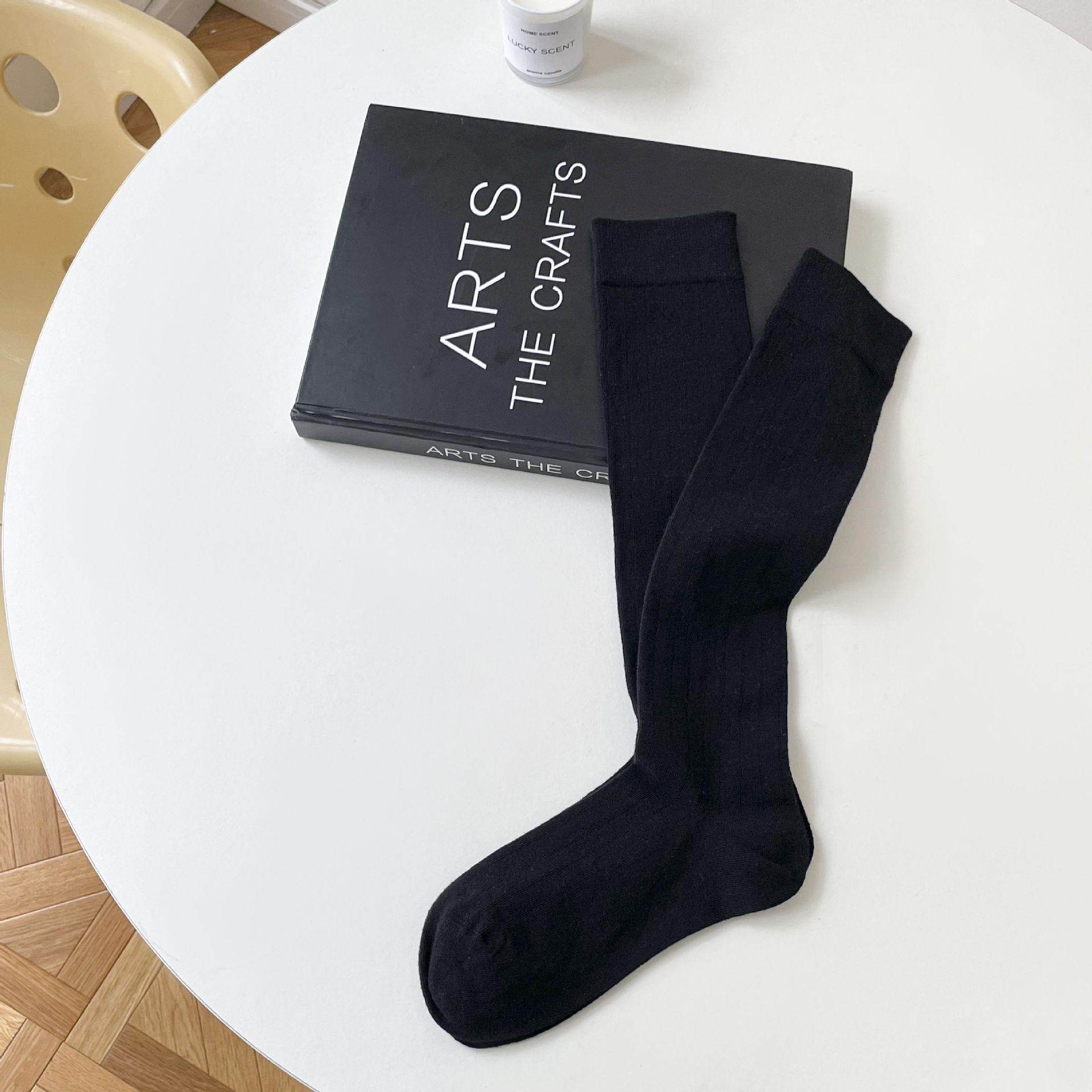Gray Catwalk Calf Socks Women S Thin Cotton Socks Vertical Striped Stockings Fashion Stacking Socks Tide чорний
Gray Catwalk Calf Socks Women S Thin Cotton Socks Vertical Striped Stockings Fashion Stacking Socks Tide чорний