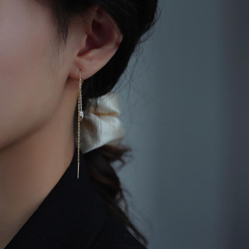 S925 Sterling Silver Gold-Plated Threader Earrings: Japanese & Korean Dangle Earrings for Women - Elegant, Long, Face-Slimming Design 14k Gold
S925 Sterling Silver Gold-Plated Threader Earrings: Japanese & Korean Dangle Earrings for Women - Elegant, Long, Face-Slimming Design 14k Gold