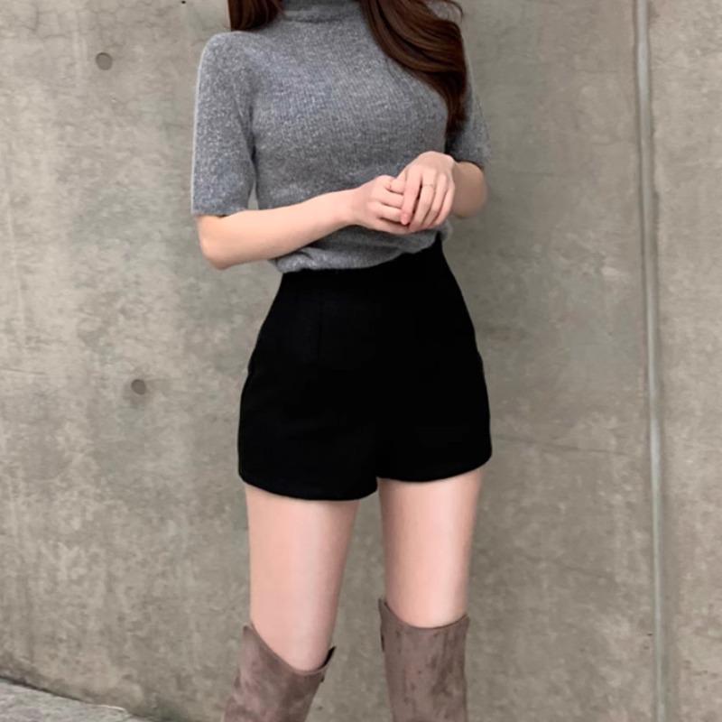 2023 Women s Woolen Black High-Waist A-Line Shorts: Autumn/Winter Slimming Casual Korean-Style Boot Shorts 2XL
2023 Women s Woolen Black High-Waist A-Line Shorts: Autumn/Winter Slimming Casual Korean-Style Boot Shorts 2XL