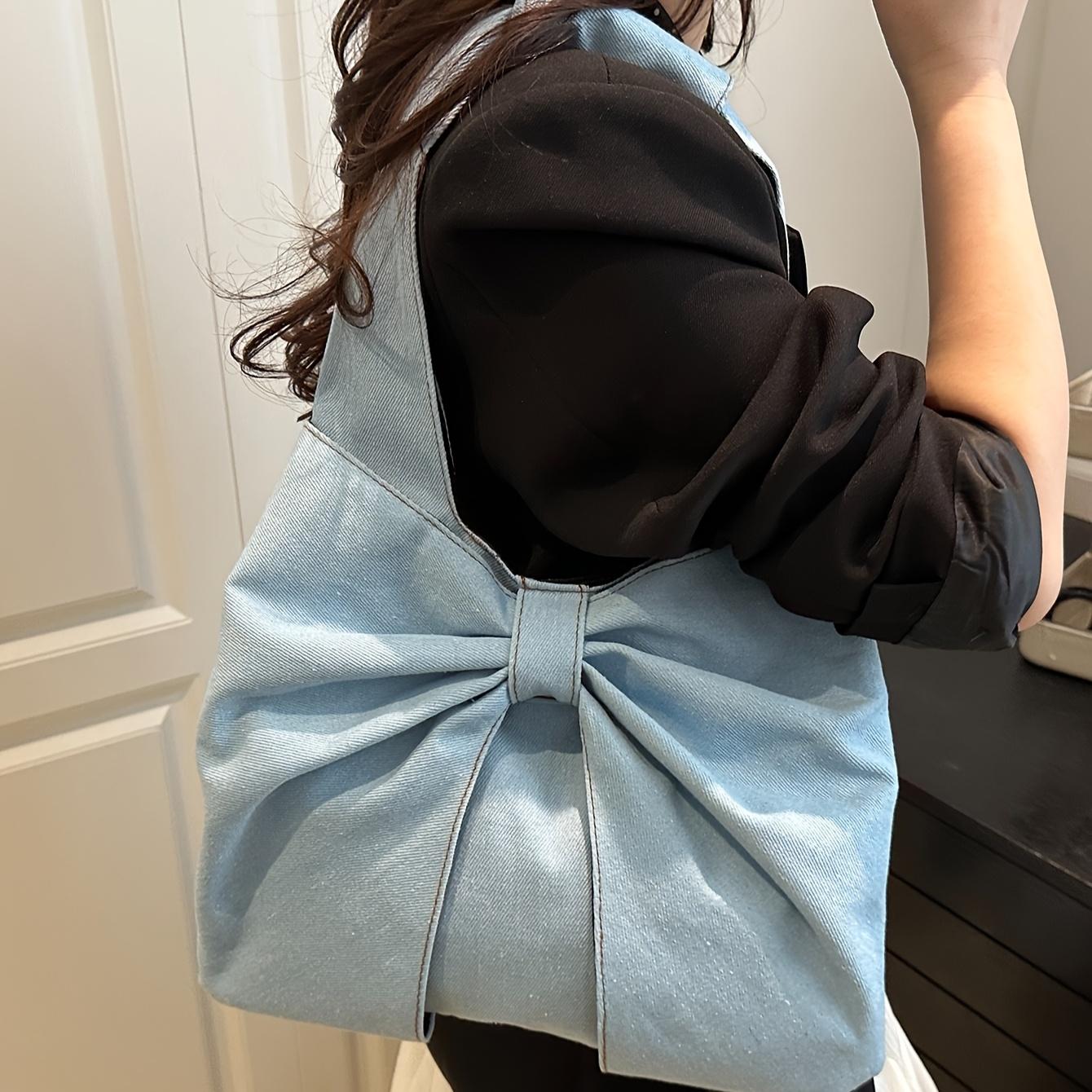 Женская сумка через плечо с бантом, модная простая сумочка светло-синий
Женская сумка через плечо с бантом, модная простая сумочка светло-синий