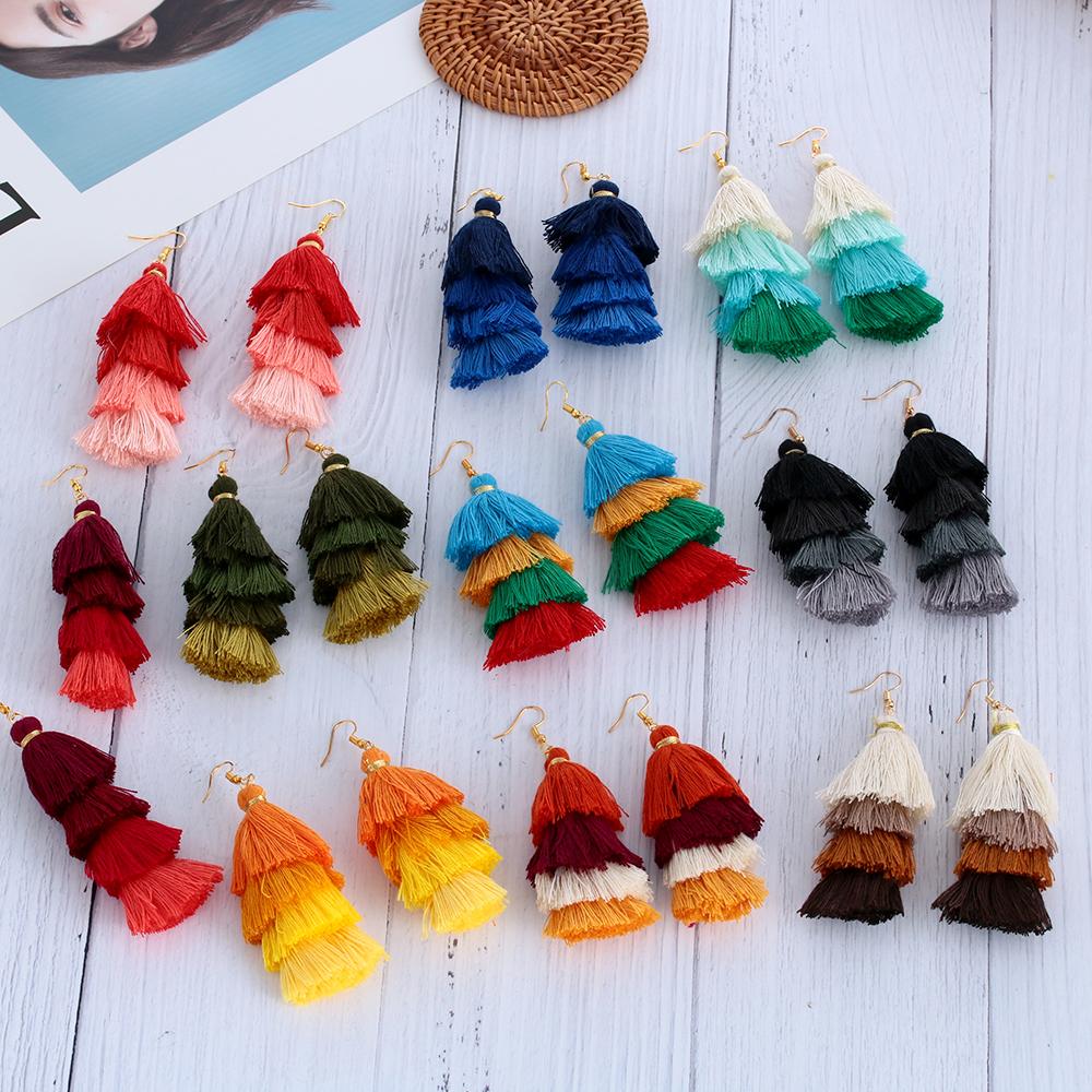 Серьги-гвоздики в стиле бохо, градиентные этнические многослойные серьги-капли с длинными кисточками, богемные висячие серьги
Серьги-гвоздики в стиле бохо, градиентные этнические многослойные серьги-капли с длинными кисточками, богемные висячие серьги